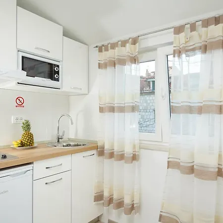 Apartments & Room Rollex Guest house Split