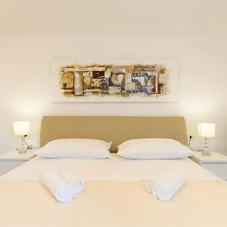 Apartments & Room Rollex Guest house Split